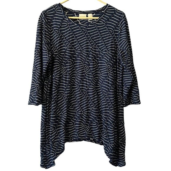Chicos Zenergy Tunic‎ Top Size 1 Blue White Striped Shark Bite Hem Pleated - Picture 1 of 9